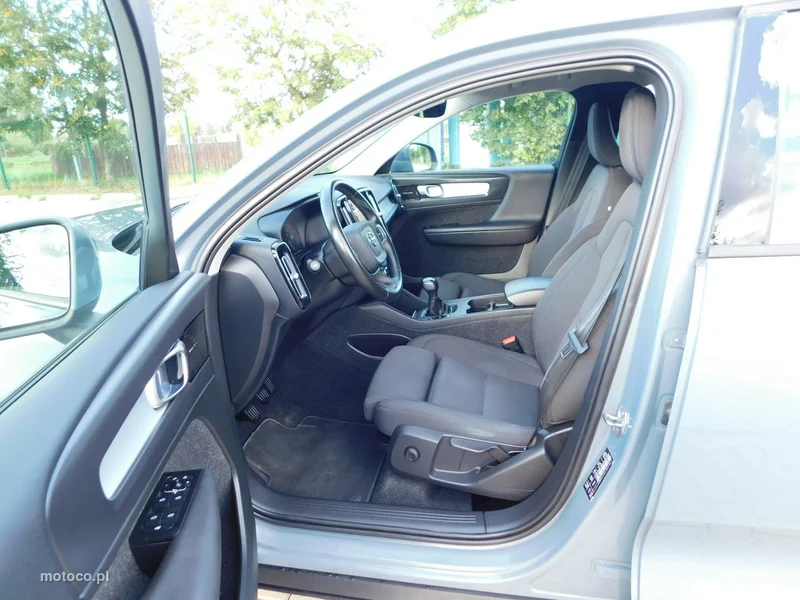 Volvo XC 40 13