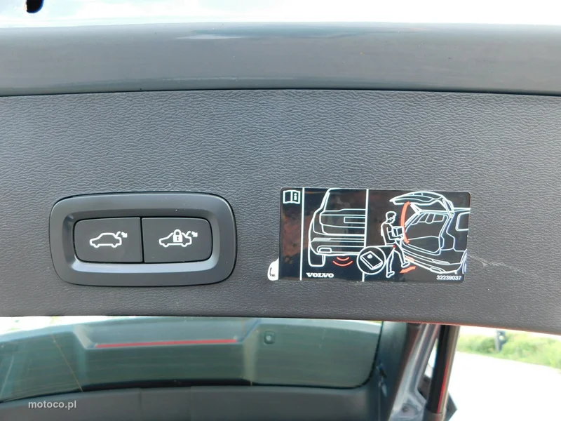 Volvo XC 40 23