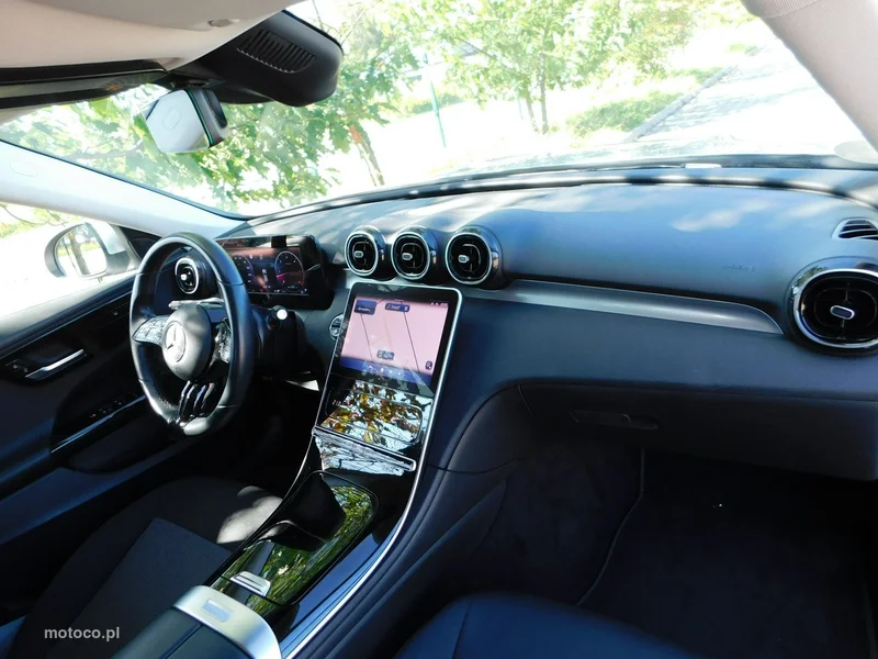 Mercedes-Benz Klasa C W206 C 220 12