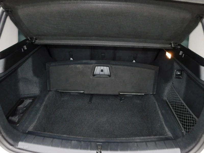 BMW X1 F48 23