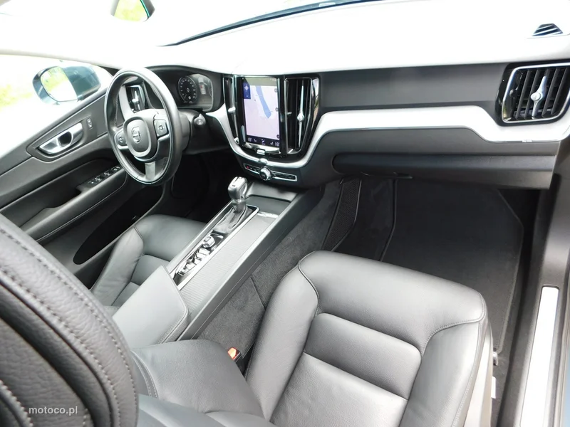 Volvo XC 60 6