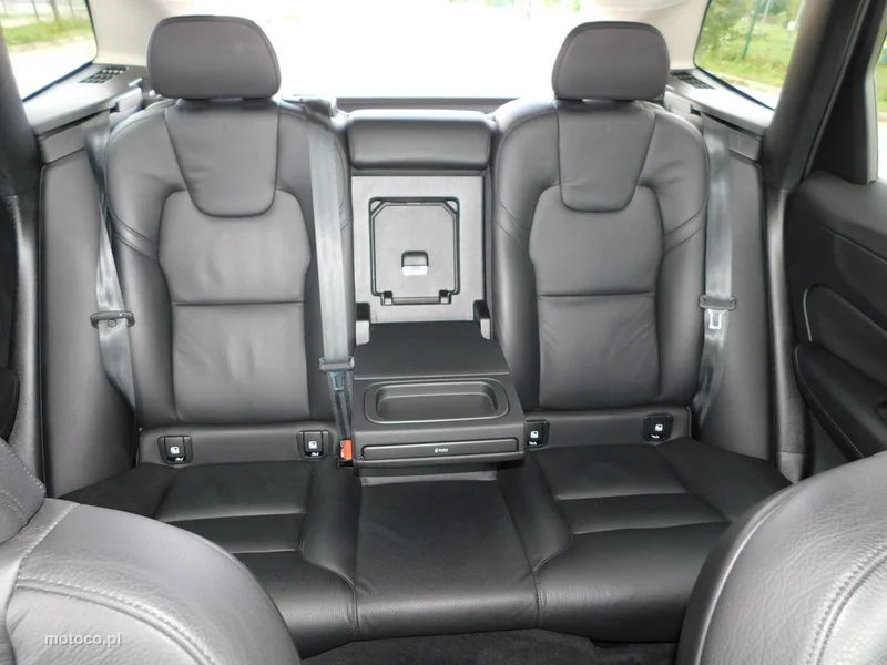 Volvo XC 60 9