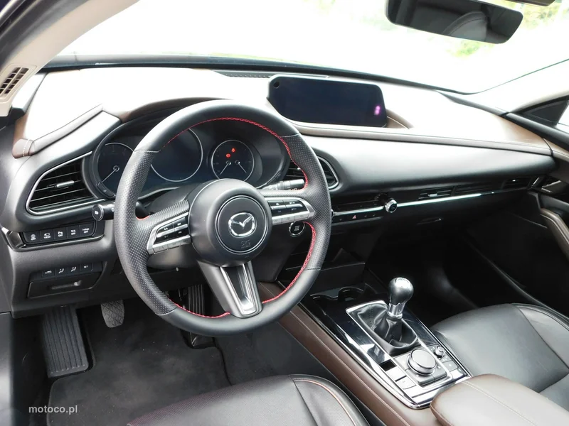 Mazda CX-30 16