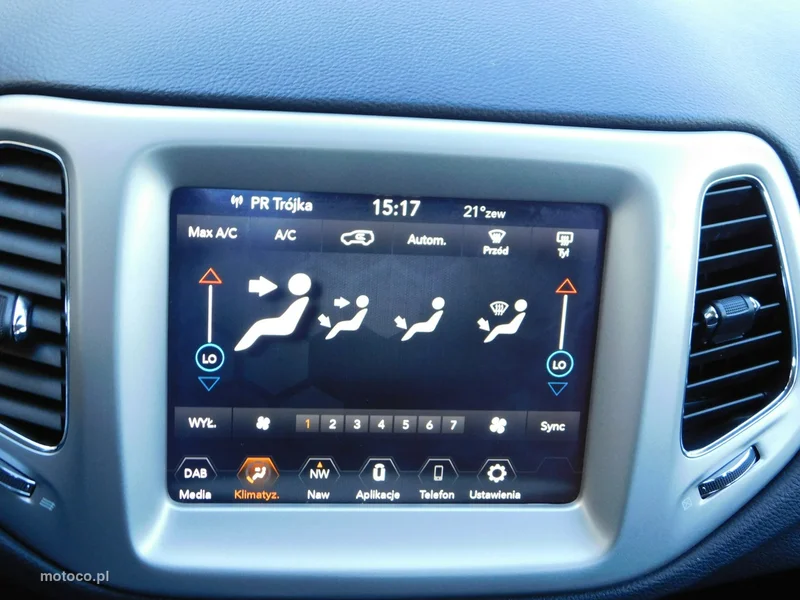 Jeep Compass 12