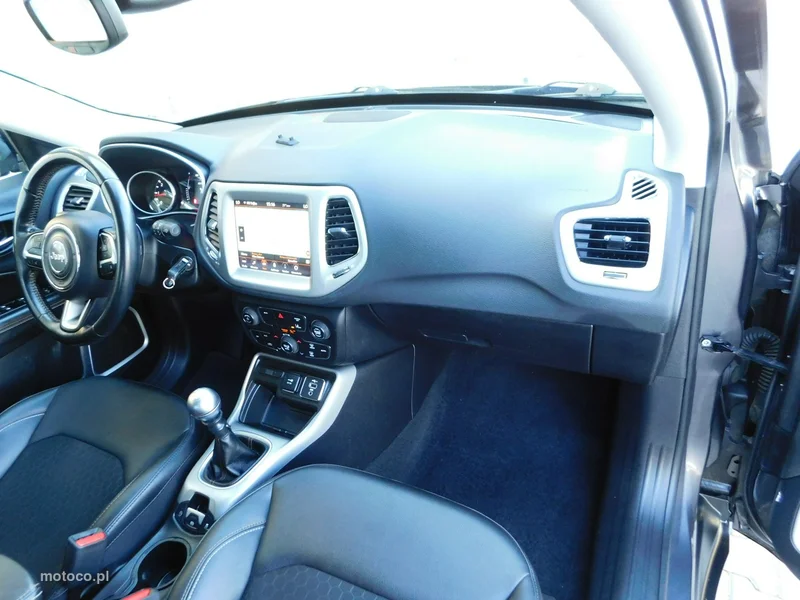 Jeep Compass 17