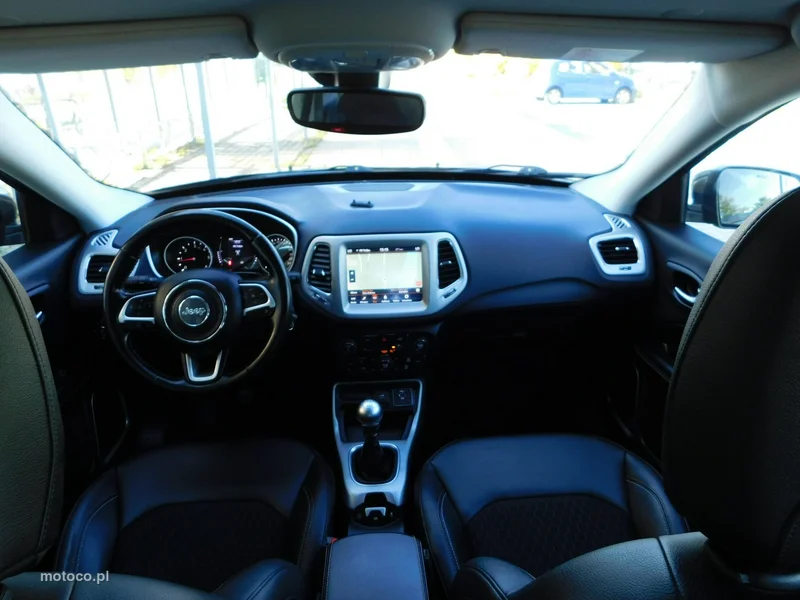 Jeep Compass 6