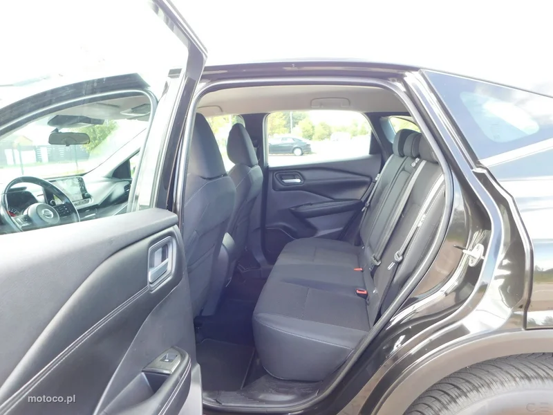 Nissan Qashqai 11