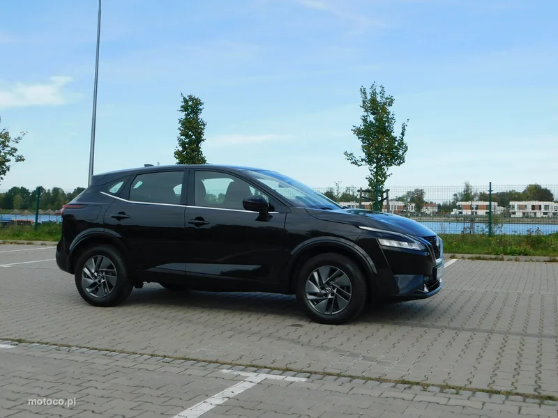Nissan Qashqai 24
