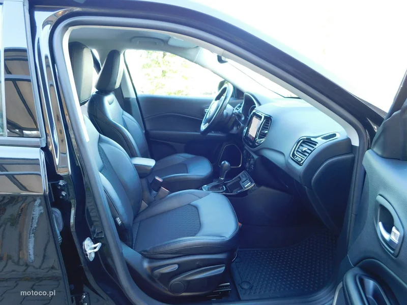 Jeep Compass 6