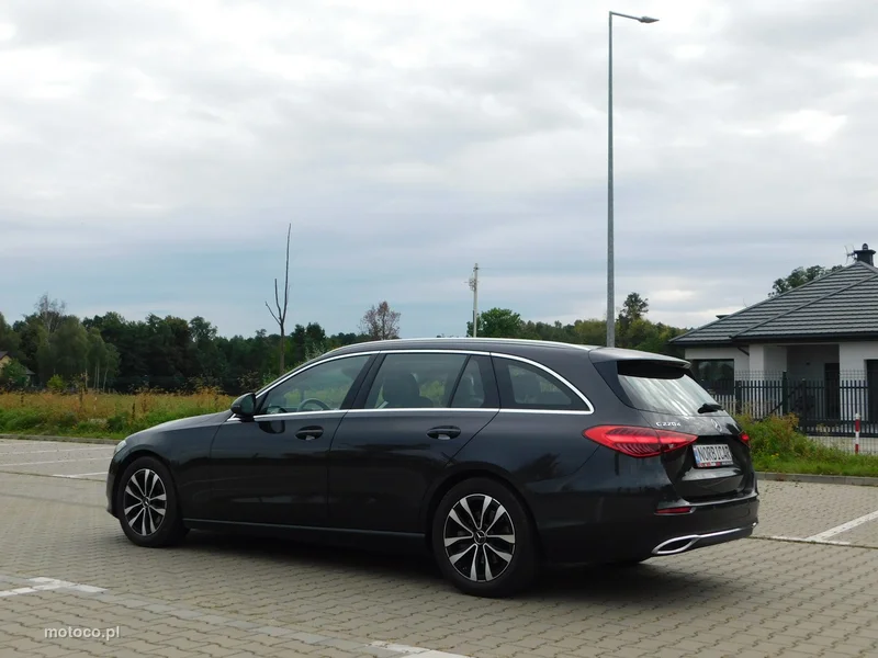 Mercedes-Benz Klasa C W206 C 220 6