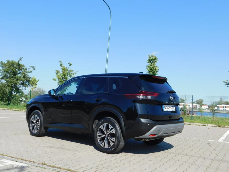 Nissan X-Trail 5