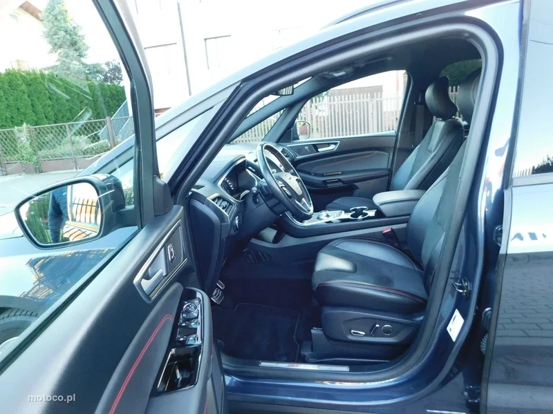 Ford S-Max II 8