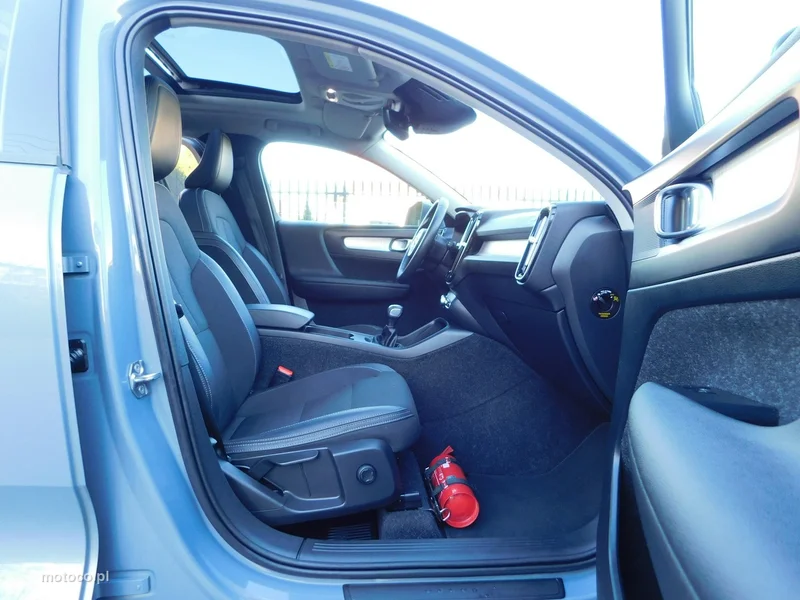 Volvo XC 40 6