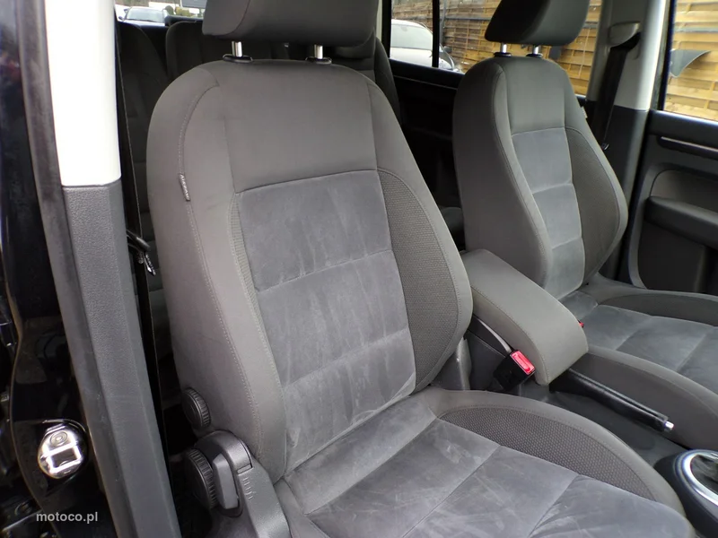 Volkswagen Touran 1T 32