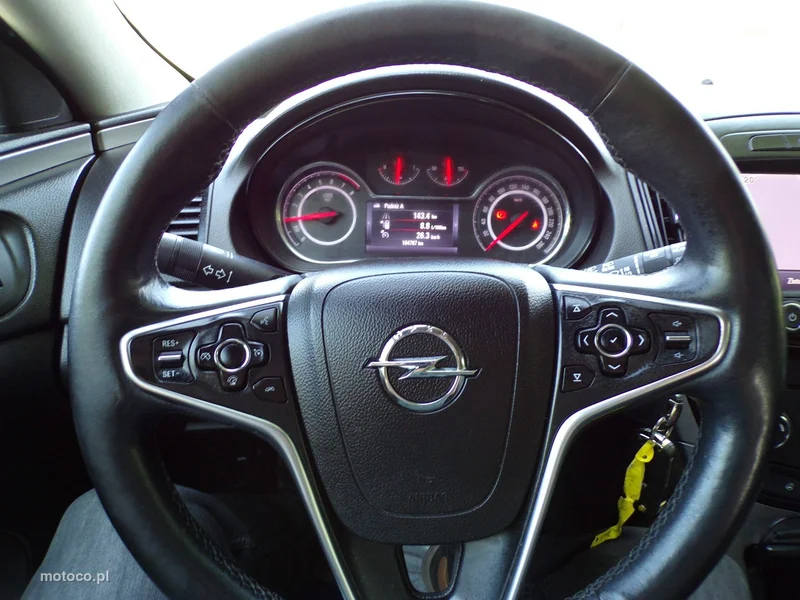 Opel Insignia A 24