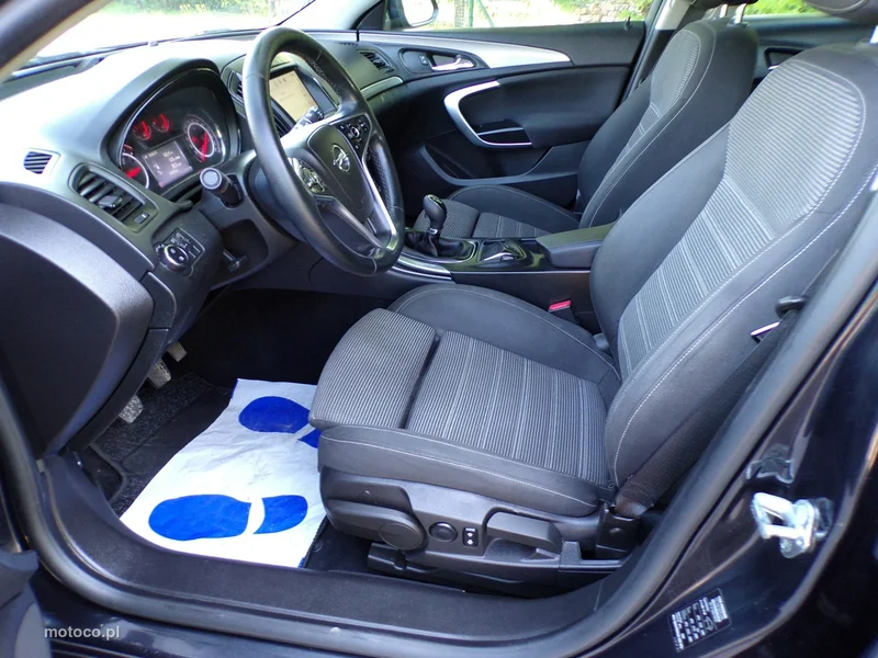 Opel Insignia A 26