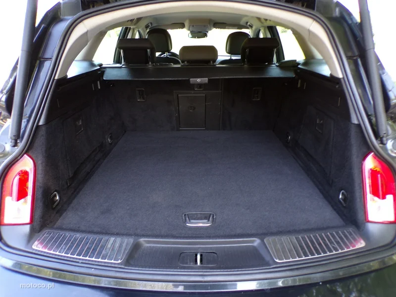 Opel Insignia A 31