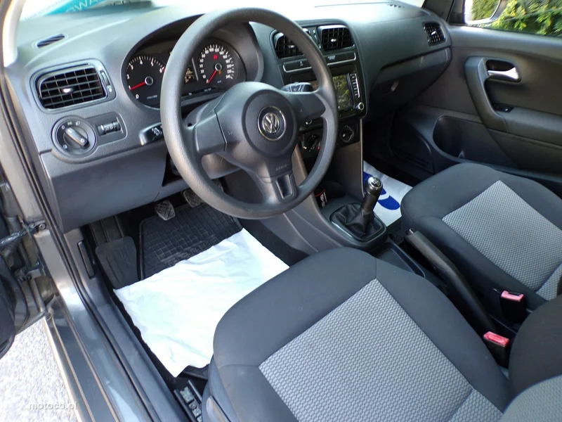 Volkswagen Polo V 6R 17