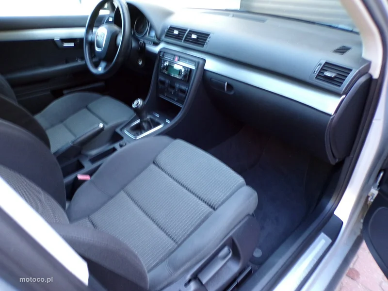 Audi A4 B7 29