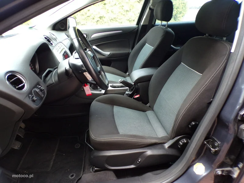 Ford Mondeo IV 17