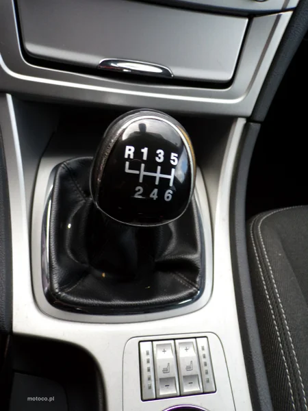 Ford Mondeo IV 23