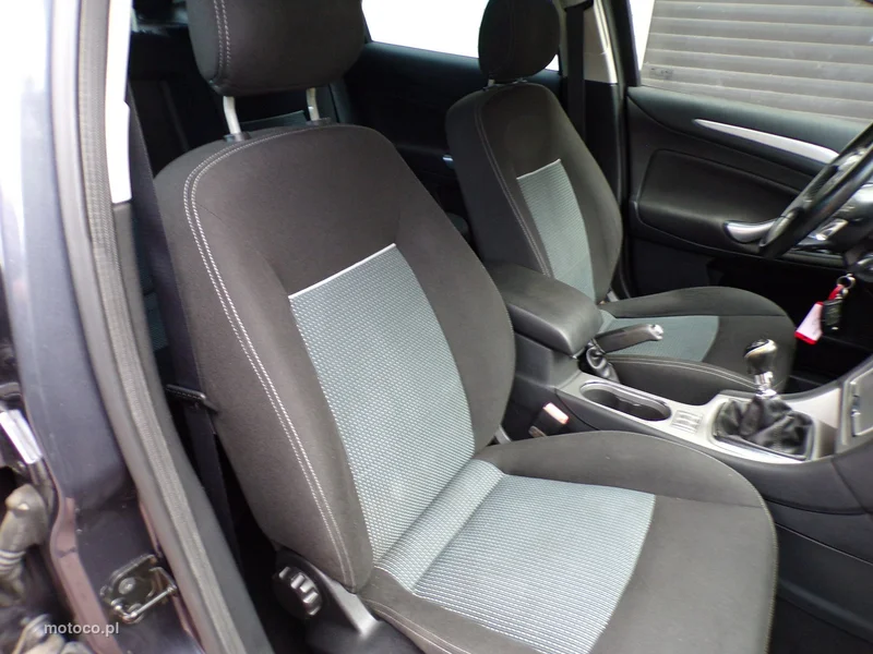 Ford Mondeo IV 24