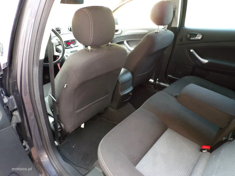 Ford Mondeo IV 30
