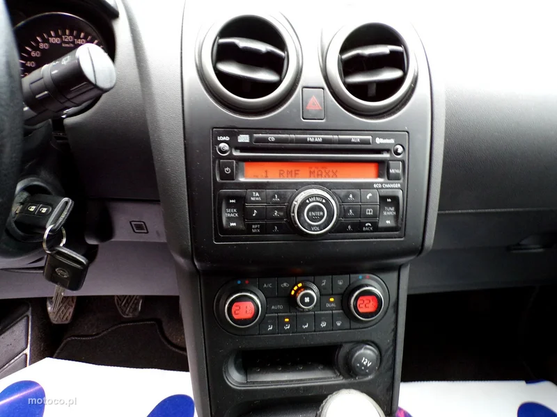 Nissan Qashqai 20