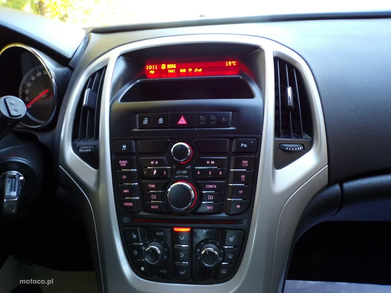 Opel Astra J 20