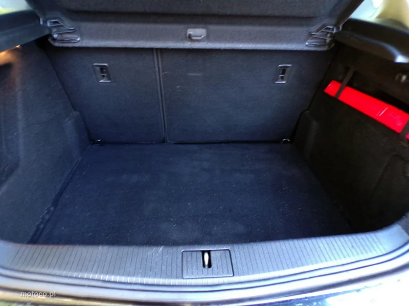 Opel Astra J 30