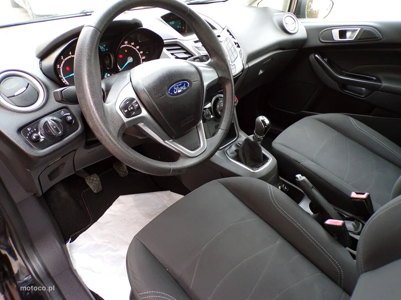 Ford Fiesta VI 17