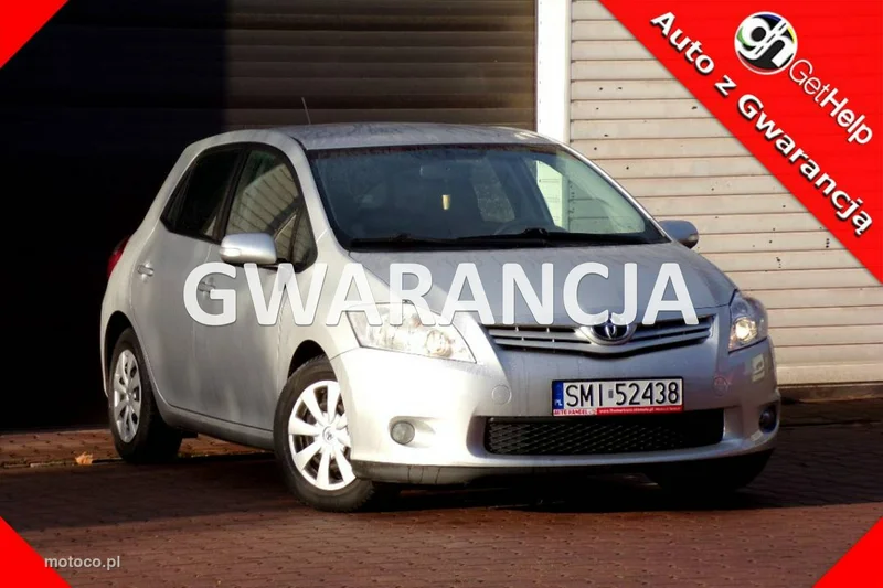 Toyota Auris E150