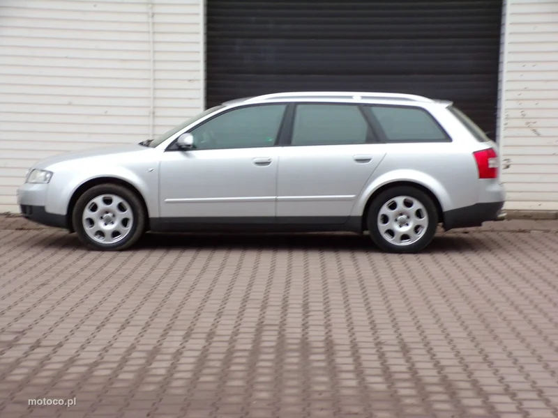Audi A4 B6 8