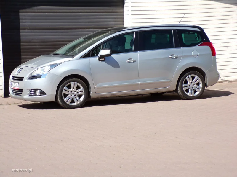 Peugeot 5008 11