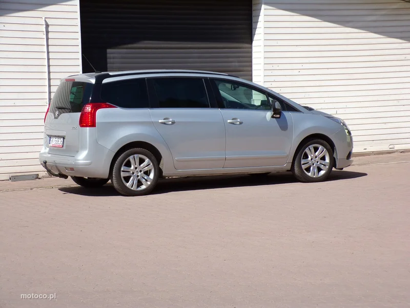 Peugeot 5008 3
