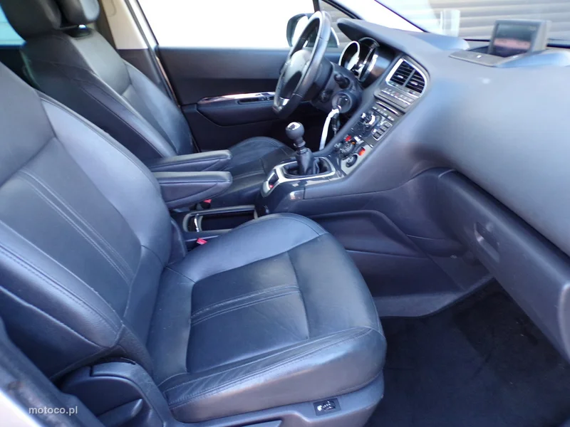 Peugeot 5008 22