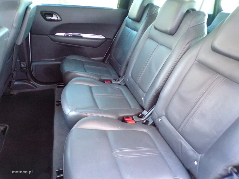 Peugeot 5008 32