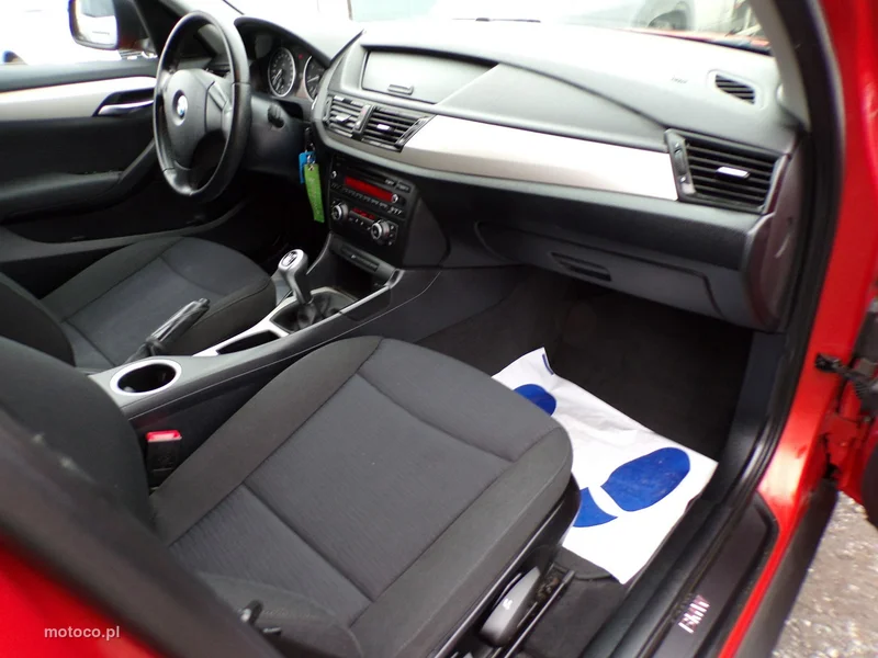 BMW X1 E84 32