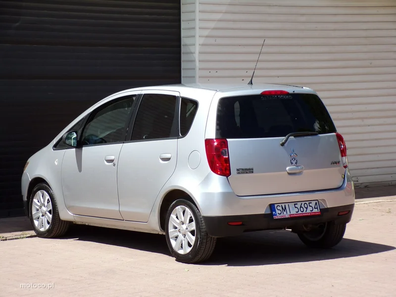 Mitsubishi Colt 12