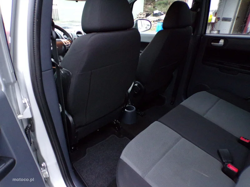 Mitsubishi Colt 23