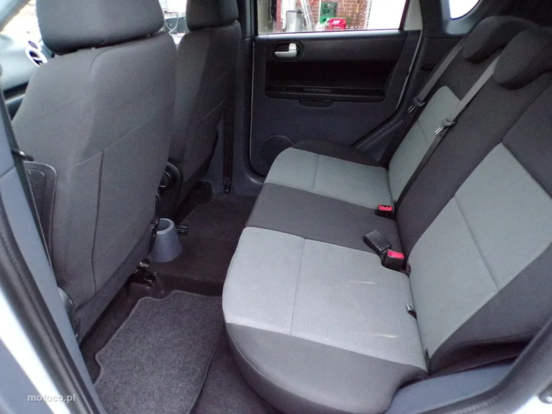 Mitsubishi Colt 24