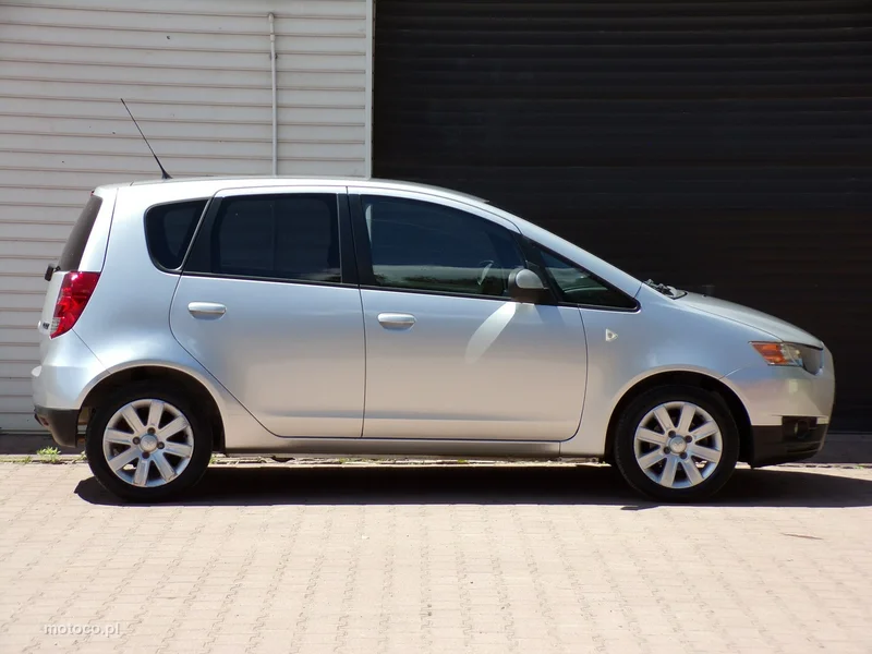 Mitsubishi Colt 4