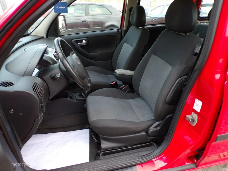 Opel Combo C 19
