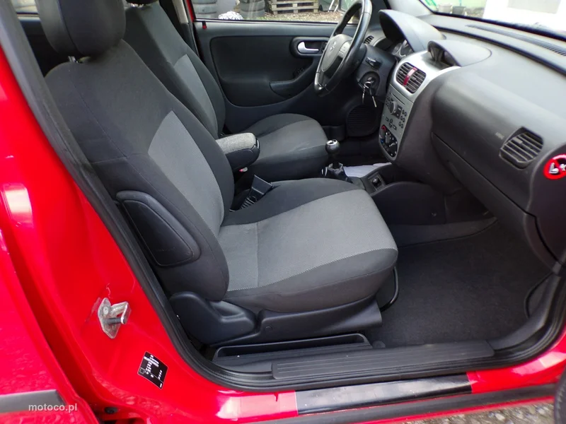 Opel Combo C 24