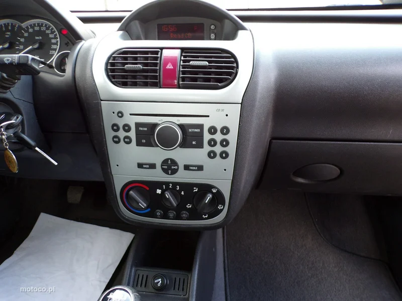 Opel Combo C 27