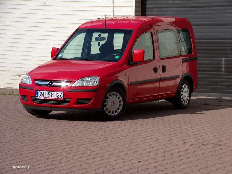 Opel Combo C 8