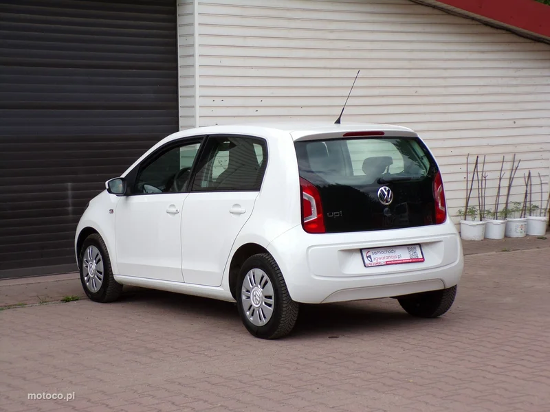 Volkswagen up! 12