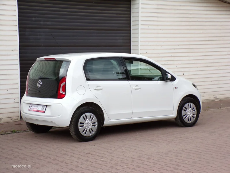 Volkswagen up! 5