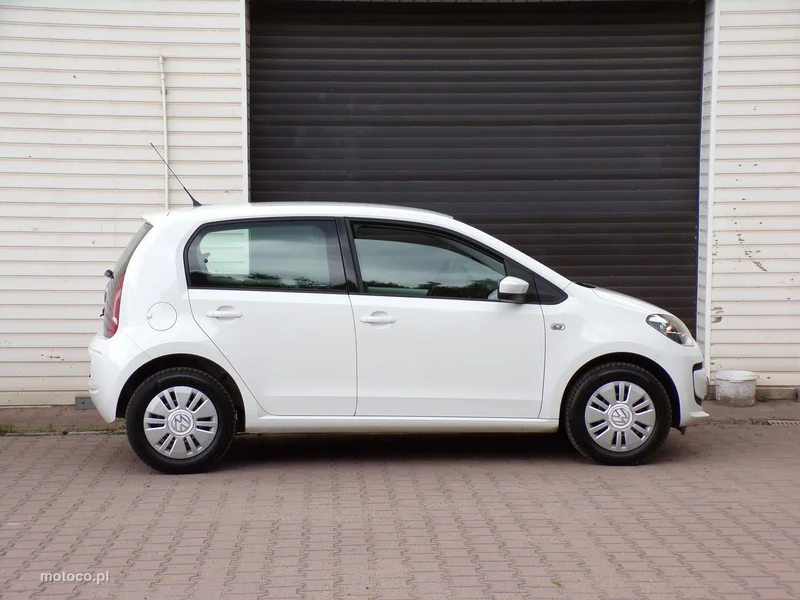 Volkswagen up! 6