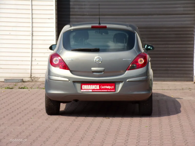 Opel Corsa D 12